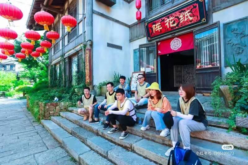 團(tuán)建活動中的拓展訓(xùn)練價值探討